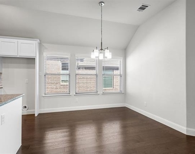 529 Overton Avenue - Photo Thumbnail 13