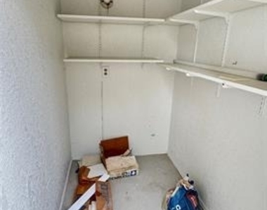 9811 Walnut Street - Photo Thumbnail 15