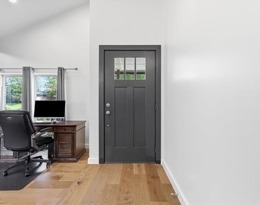 4549 Fremont Lane - Photo Thumbnail 3