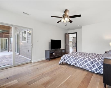 4549 Fremont Lane - Photo Thumbnail 16