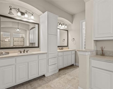 1224 Split Rock Drive - Photo Thumbnail 13