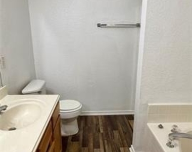 2603 Lookout Drive - Photo Thumbnail 9