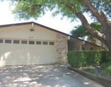 2619 Creekview Drive - Photo Thumbnail 29