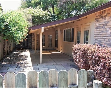 2619 Creekview Drive - Photo Thumbnail 25