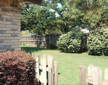 2619 Creekview Drive - Photo Thumbnail 26