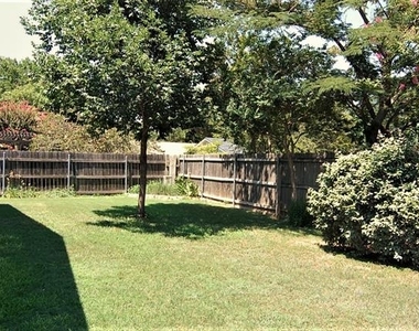 2619 Creekview Drive - Photo Thumbnail 22