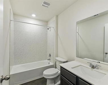 11340 Pecan Creek Drive - Photo Thumbnail 20
