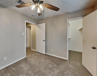 6437 High Lawn Terrace - Photo Thumbnail 13