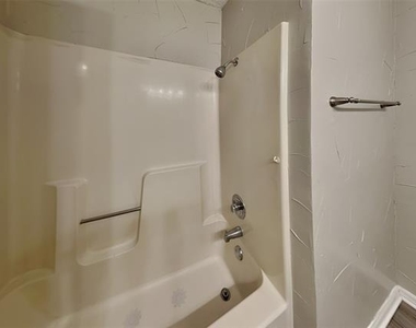 6437 High Lawn Terrace - Photo Thumbnail 15
