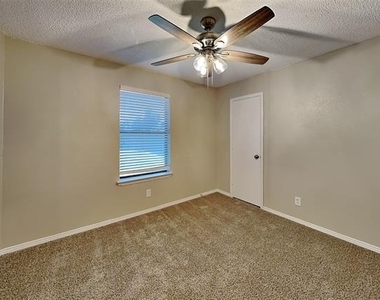 6437 High Lawn Terrace - Photo Thumbnail 10