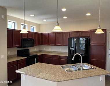 123 N Washington Street - Photo Thumbnail 2