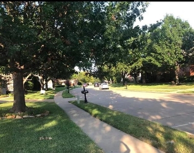 1314 Salado Drive - Photo Thumbnail 22