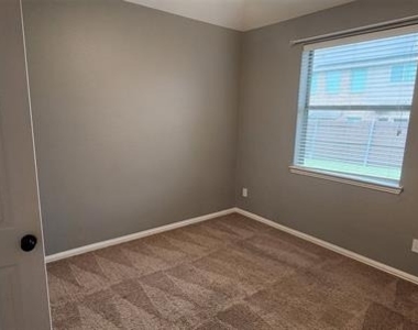 213 Bugle Call Road - Photo Thumbnail 18
