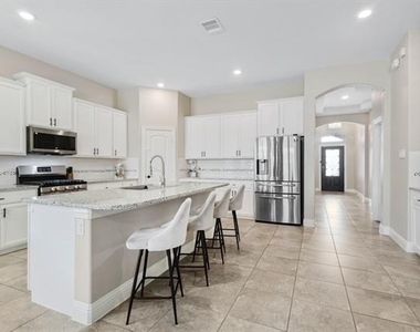 3913 Moorcroft Road - Photo Thumbnail 2