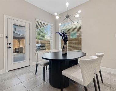 3913 Moorcroft Road - Photo Thumbnail 10