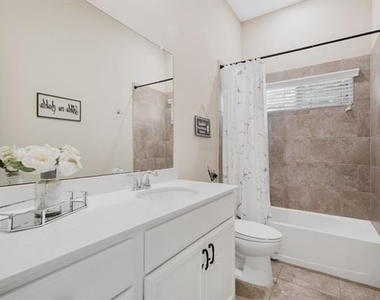 3913 Moorcroft Road - Photo Thumbnail 18