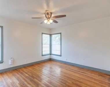 826 Ne 14th Street - Photo Thumbnail 17
