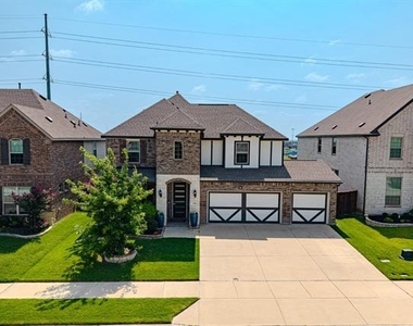 1512 Eleanor Drive - Photo Thumbnail 1