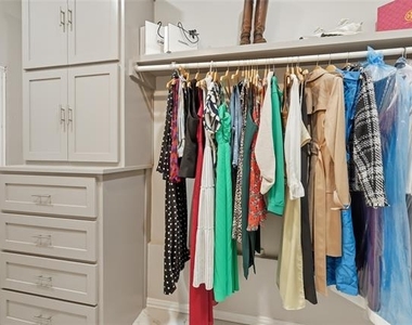 4308 Donnelly Avenue - Photo Thumbnail 27