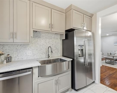 4308 Donnelly Avenue - Photo Thumbnail 15