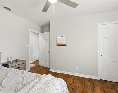 4308 Donnelly Avenue - Photo Thumbnail 19