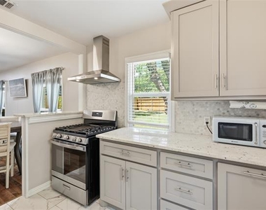 4308 Donnelly Avenue - Photo Thumbnail 16