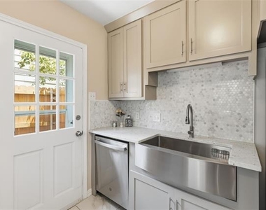 4308 Donnelly Avenue - Photo Thumbnail 14