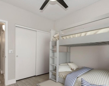 20808 N 27th Avenue - Photo Thumbnail 4