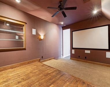 411 Brazoria Drive - Photo Thumbnail 18