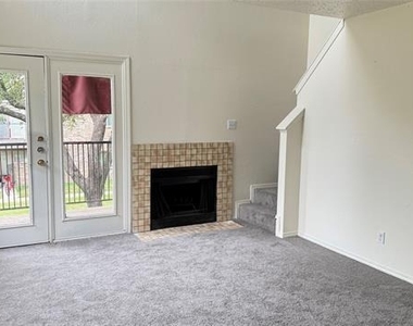 9833 Walnut Street - Photo Thumbnail 6