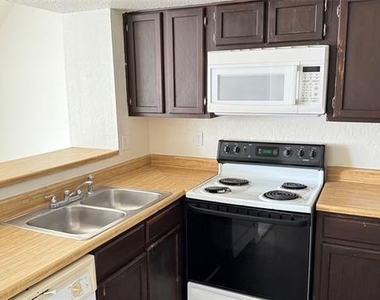 9833 Walnut Street - Photo Thumbnail 1