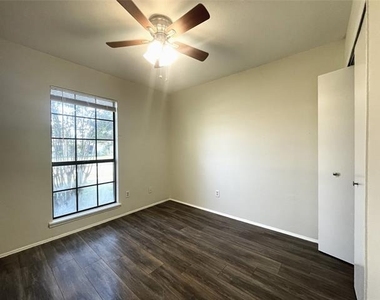5608 Terry Street - Photo Thumbnail 12