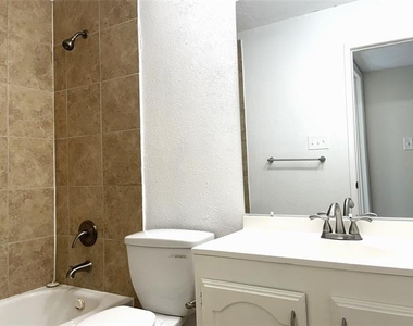 5608 Terry Street - Photo Thumbnail 11