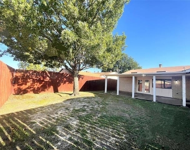 5608 Terry Street - Photo Thumbnail 18
