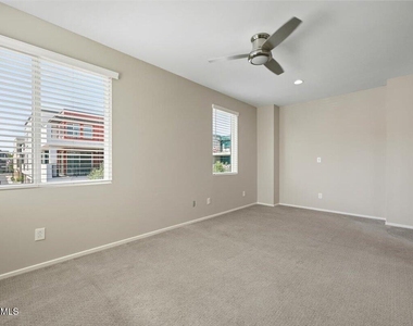 1250 N Abbey Lane - Photo Thumbnail 19