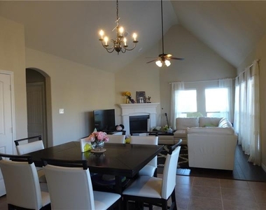 9400 Deerhurst Place - Photo Thumbnail 9