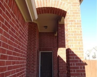 9400 Deerhurst Place - Photo Thumbnail 2