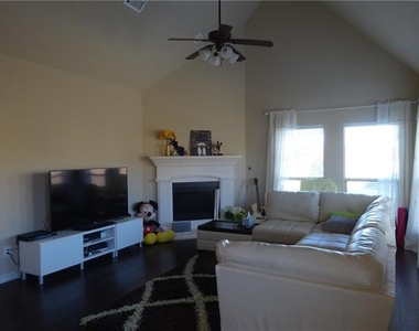 9400 Deerhurst Place - Photo Thumbnail 7