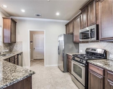 8717 Whitehead Street - Photo Thumbnail 4