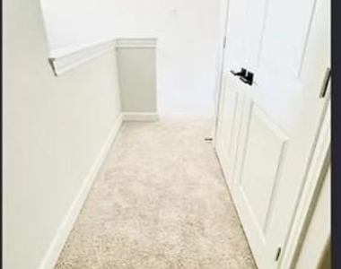 1323 Windermere Way - Photo Thumbnail 12