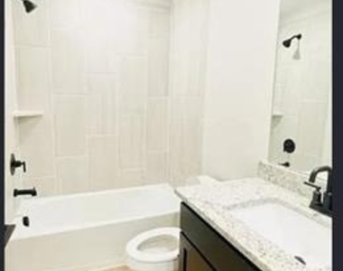 1323 Windermere Way - Photo Thumbnail 14