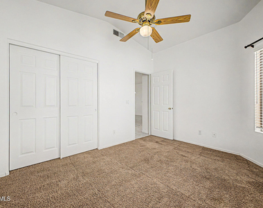 32 N Eaton Place - Photo Thumbnail 12