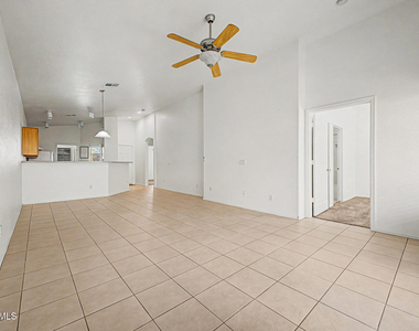 32 N Eaton Place - Photo Thumbnail 5