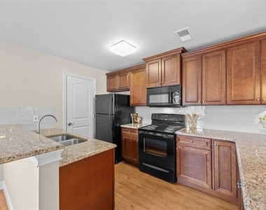5616 Preston Oaks Road - Photo Thumbnail 7