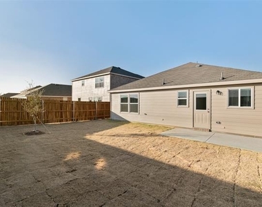4509 Greenham Lane - Photo Thumbnail 23