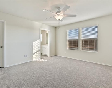 4509 Greenham Lane - Photo Thumbnail 13