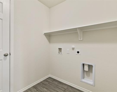 4509 Greenham Lane - Photo Thumbnail 21
