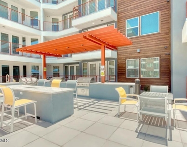 3601 N Central Avenue - Photo Thumbnail 9
