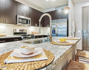 3601 N Central Avenue - Photo Thumbnail 1