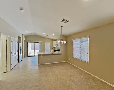 12759 W Desert Mirage Drive - Photo Thumbnail 4